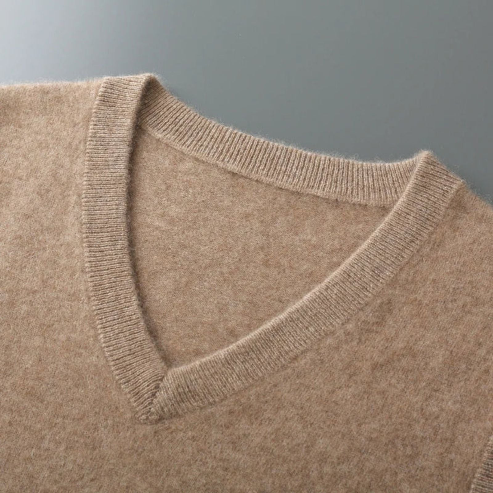Langford | Cashmere Vest - Rob Stevenson