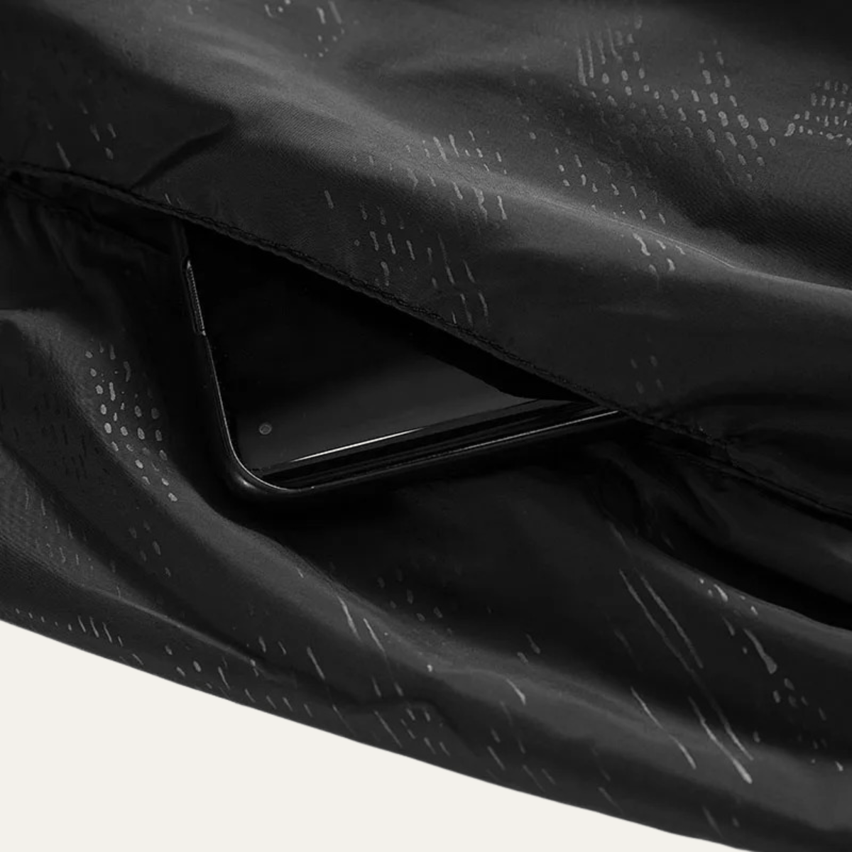 Verrano | Lightweight Waterproof Hooded Windbreaker - Rob Stevenson