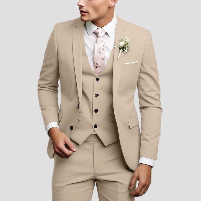 Fairfield | Tailored Fit 3 - Piece Suit - Rob Stevenson