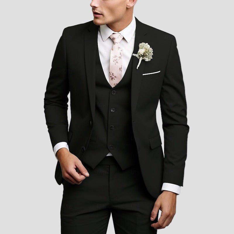 Fairfield | Tailored Fit 3 - Piece Suit - Rob Stevenson