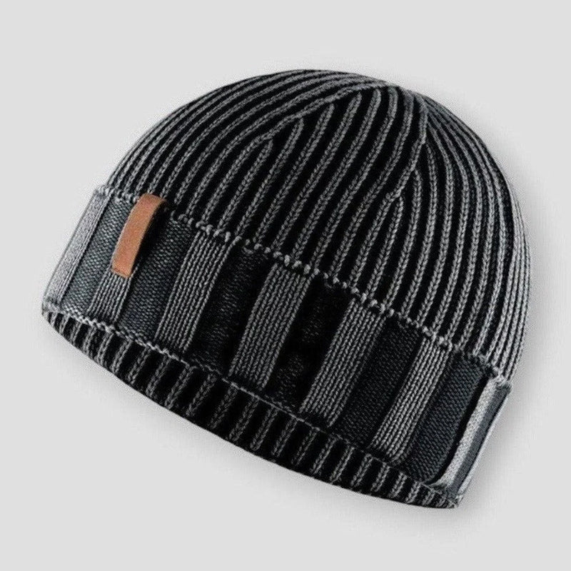 Everglow Classic Knitted Beanie - Rob Stevenson