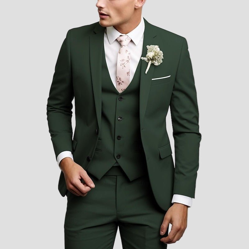 Fairfield | Tailored Fit 3 - Piece Suit - Rob Stevenson